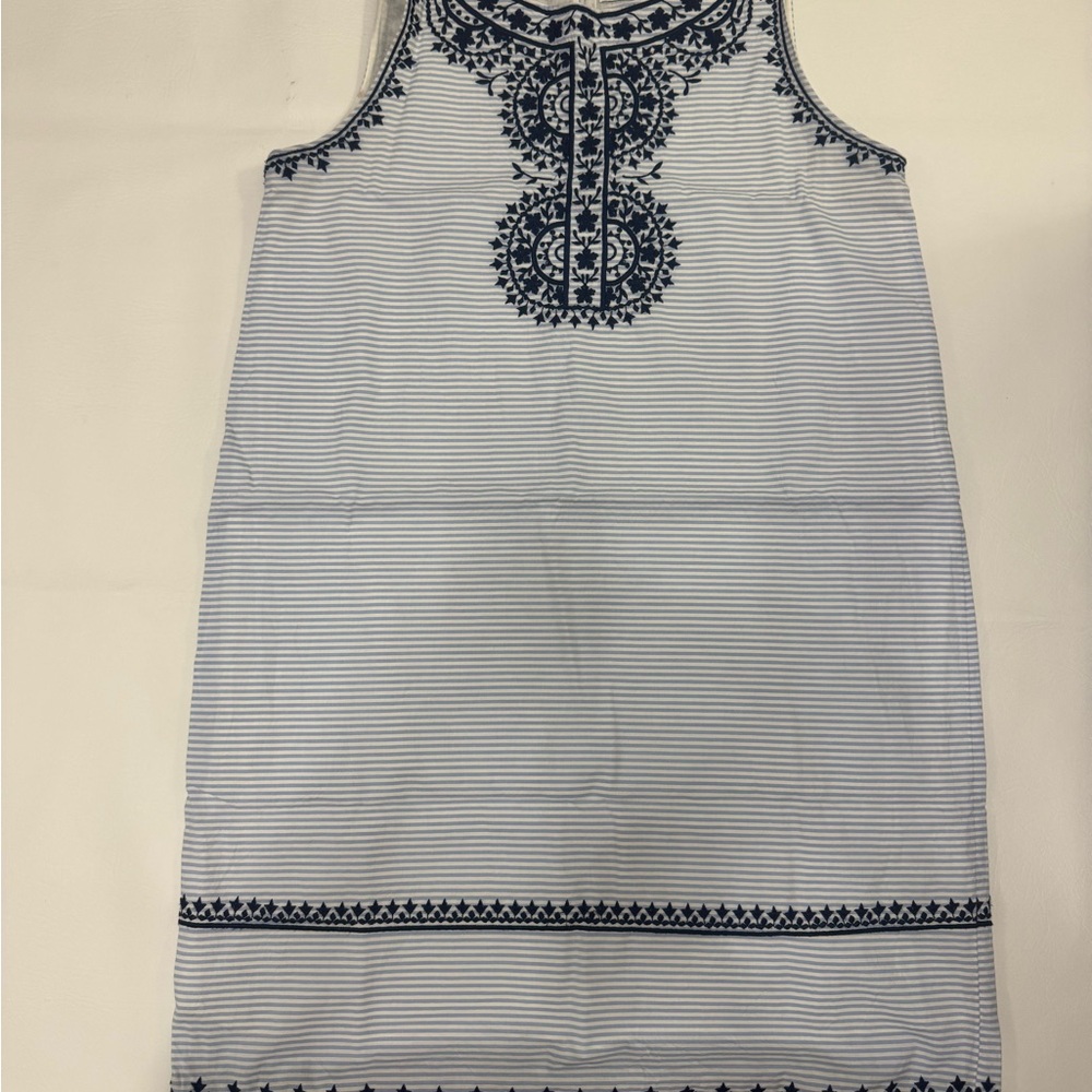 Vineyard Vines White Dress with Navy Embroidery - Picture 2 of 15